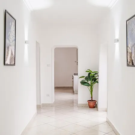 Cozy Core Apartament Neapol